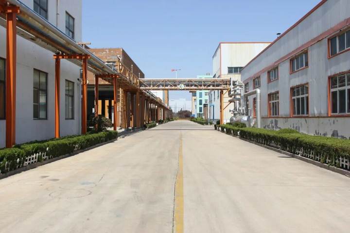 20260407春色滿廠區(qū) “7S”管理添春暉7